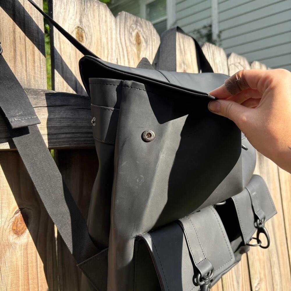 Black leather backpack with adjustable - image 4